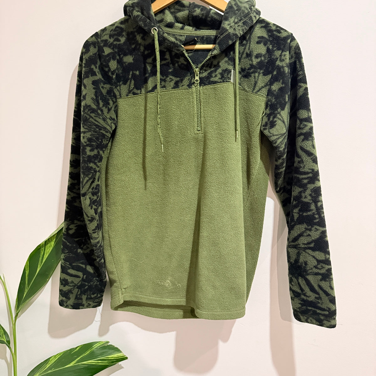 Tilt Half-zip Fleece Hoodie Size 14