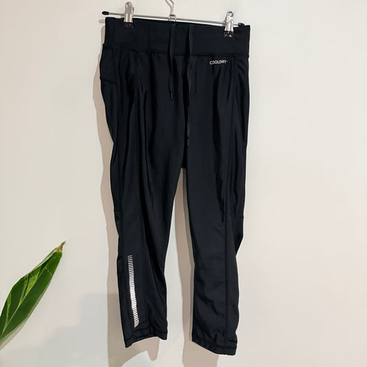 Active Intent Cropped Activewear Pants Size S