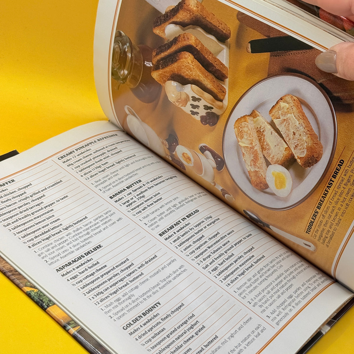 The Complete Vogel Bread Cookbook by Catherine Saxelby