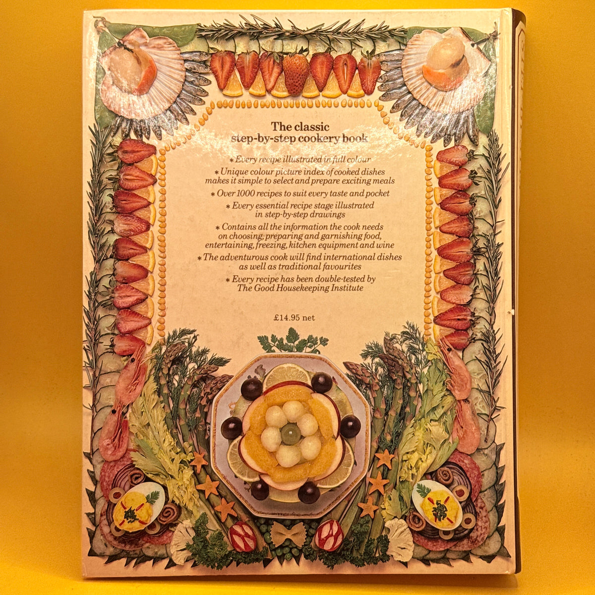 The Good Housekeeping Step-by-Step Cook Book by Gill Edden