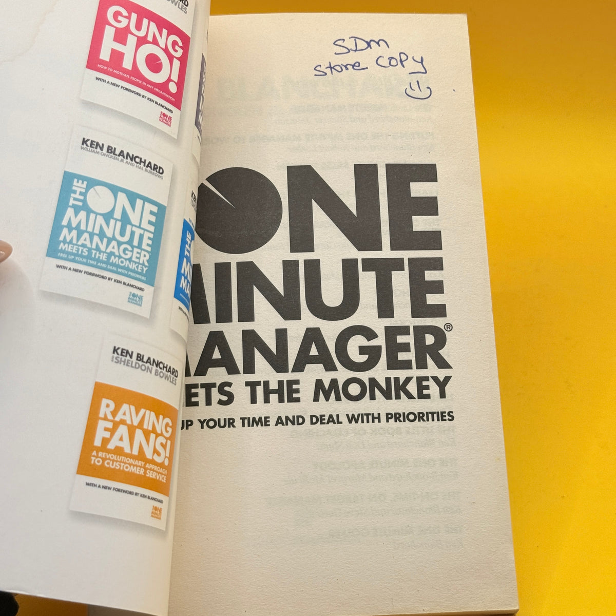The One Minute Manager Meets the Monkey by Ken Blanchard, William Oncken Jr. and Hal Burrows