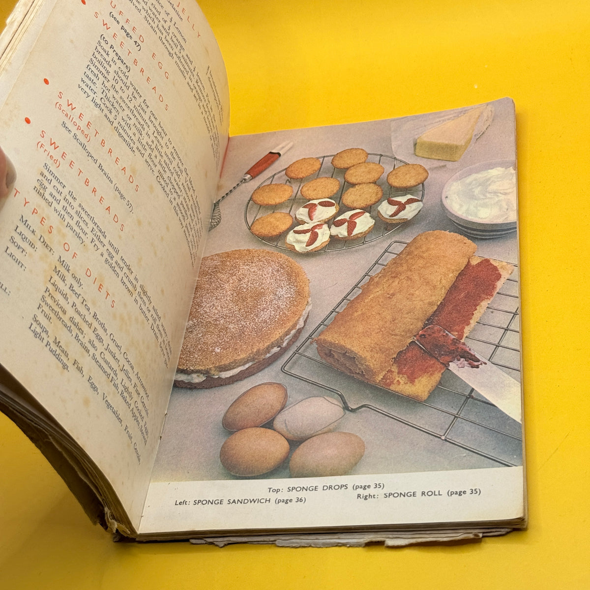 Edmonds Sure to Rise Cookery Book by Edmonds (1964)