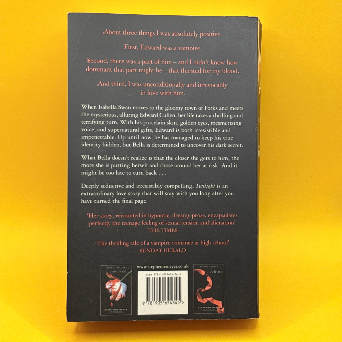 Twilight by Stephenie Meyer