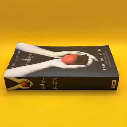 Twilight by Stephenie Meyer
