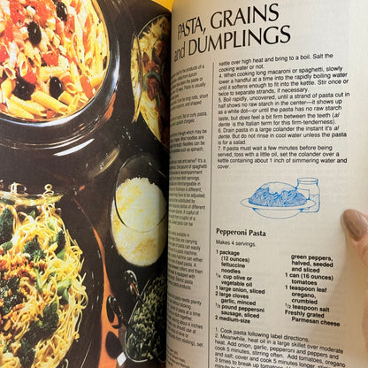 The Family Circle Encyclopedia of Cooking by Family Circle