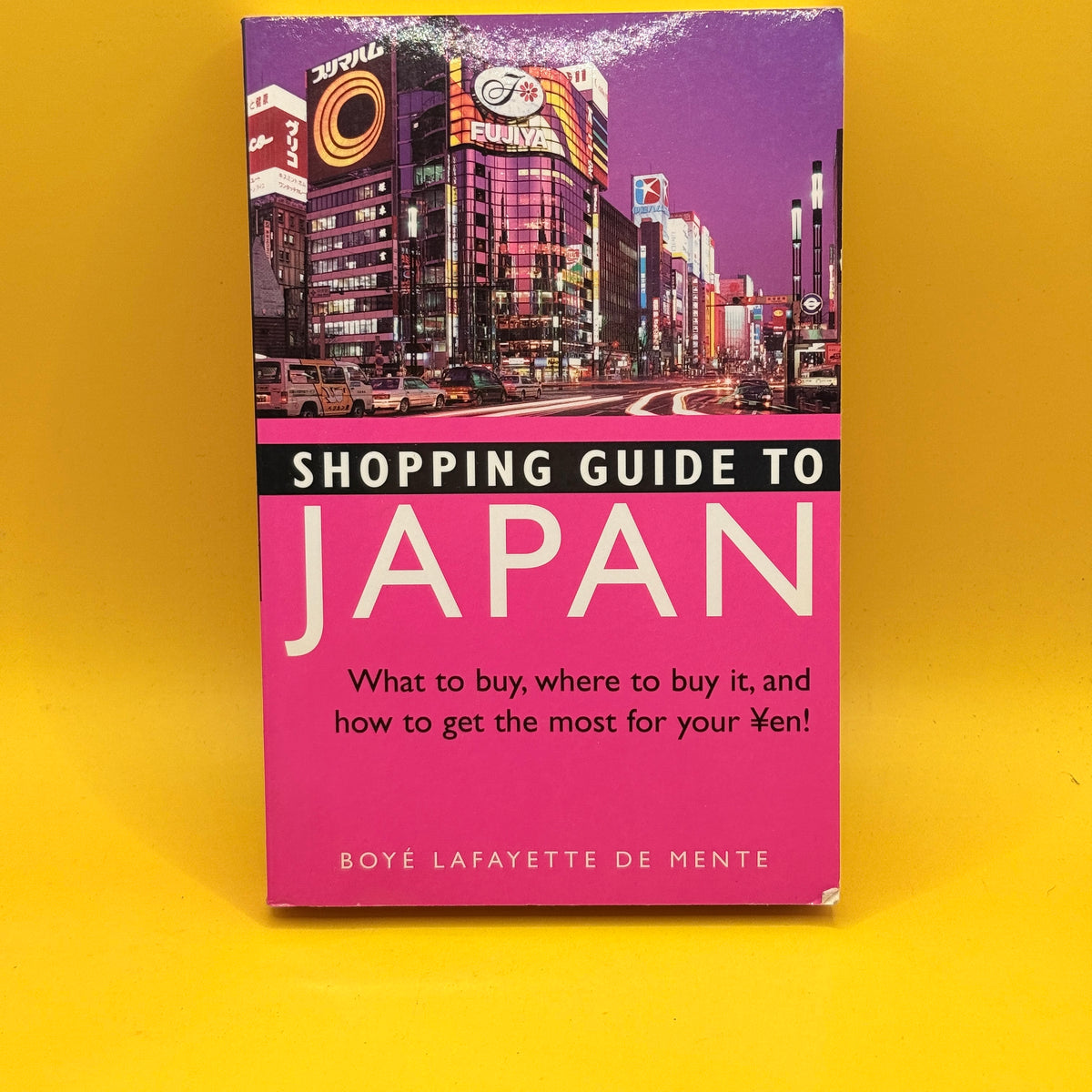 Shopping Guide to Japan by Boye Lafayette De Mente