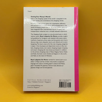 Shopping Guide to Japan by Boye Lafayette De Mente