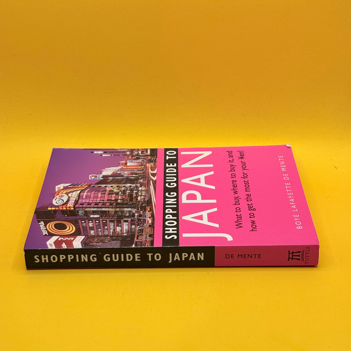 Shopping Guide to Japan by Boye Lafayette De Mente