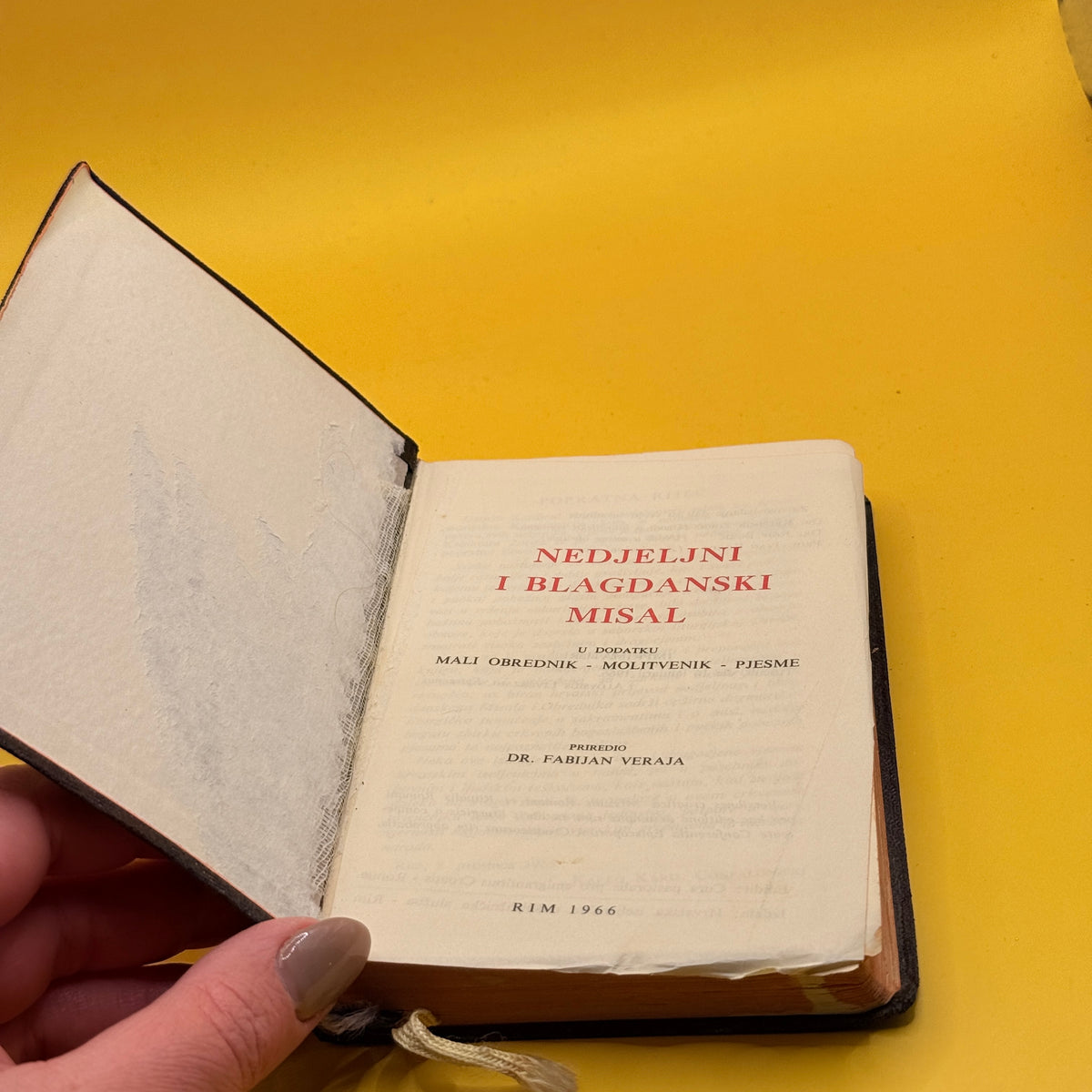 Nedjeljni i Blagdanski Misal by Dr. Fabijan Veraja (1966, Croatian)