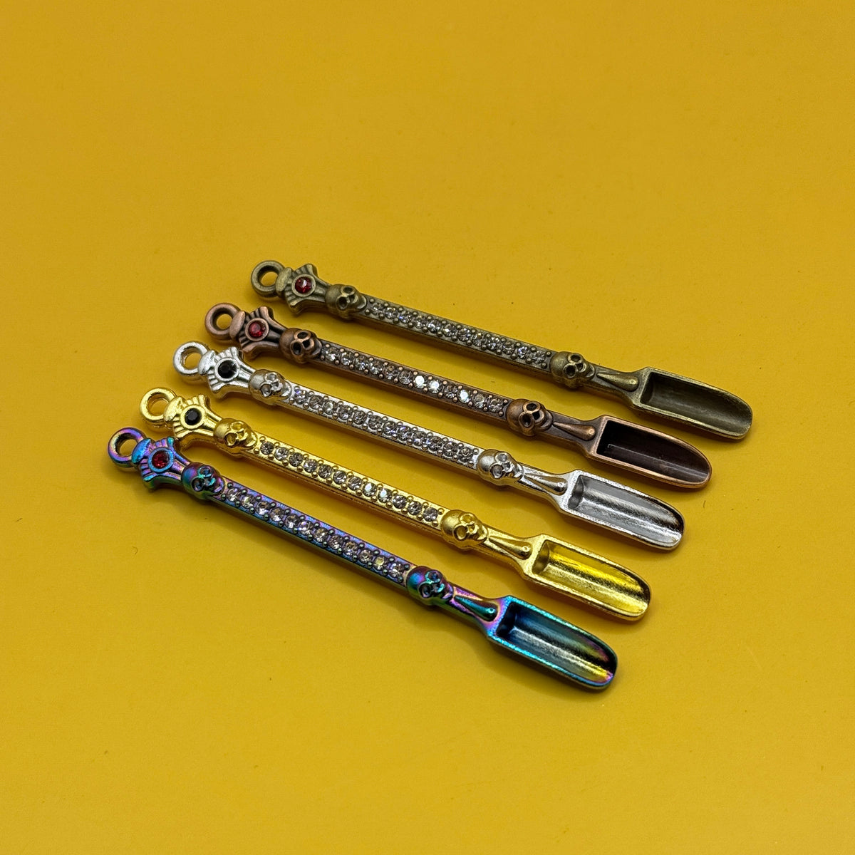 Decorative Skull-Handle Mini Scoop Set of 5