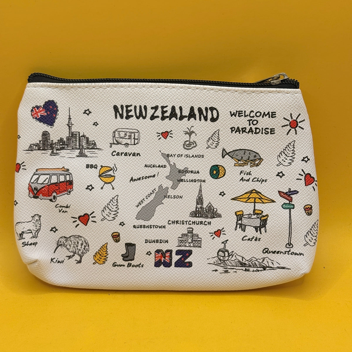 Hallifax New Zealand Illustrated Zip Pouch