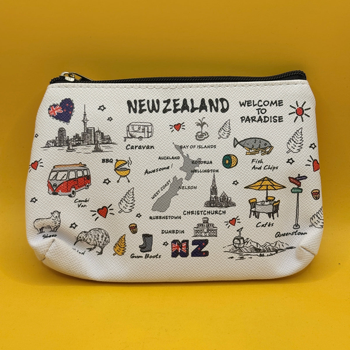 Hallifax New Zealand Illustrated Zip Pouch