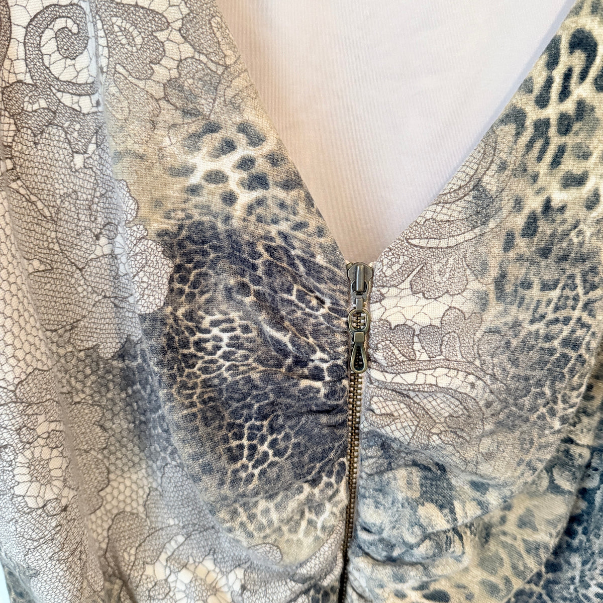Cue Animal Print Ruched Cap Sleeve Dress Size 14