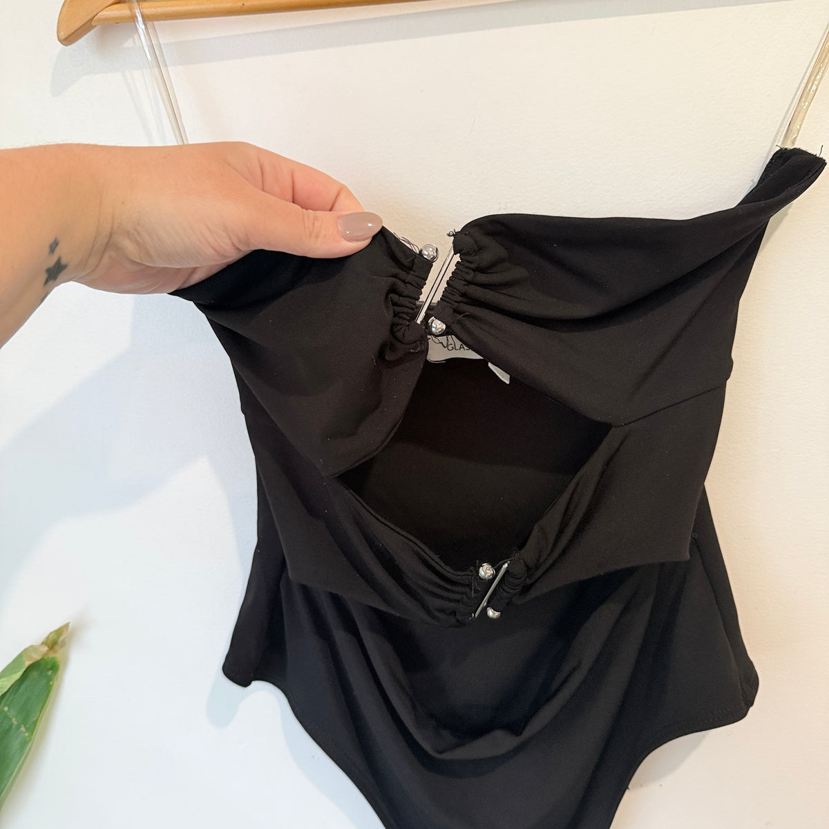 Glassons Black Ruched Bodysuit Size L