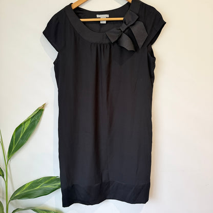 H&M Black Bow Detail Cap Sleeve Shift Dress Size 8