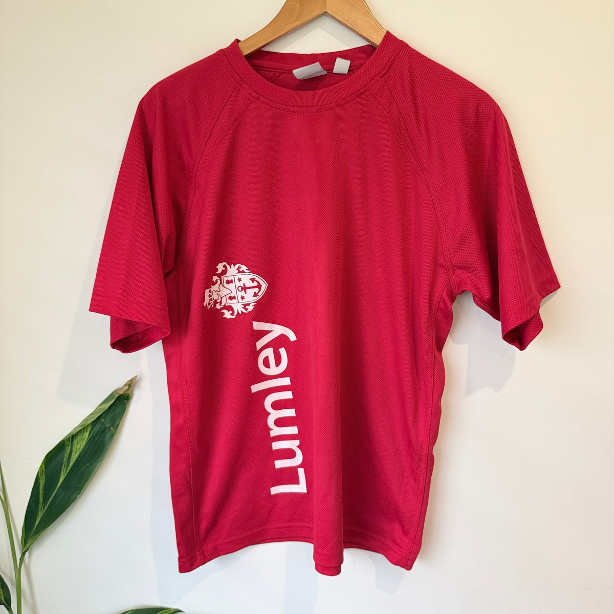 Biz Collection Red Lumley Print Sports Tee Size M