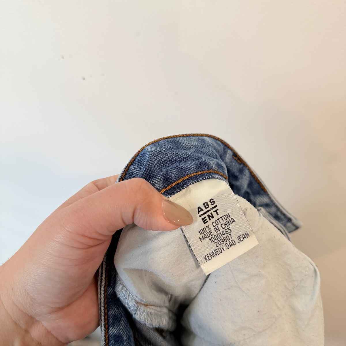 Absent Light Wash Kennedy Dad Jeans Size 34