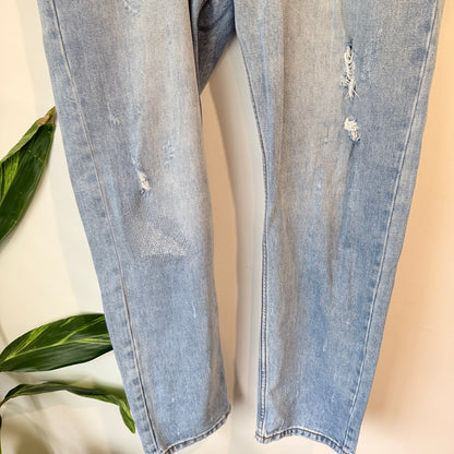 Absent Light Wash Kennedy Dad Jeans Size 34