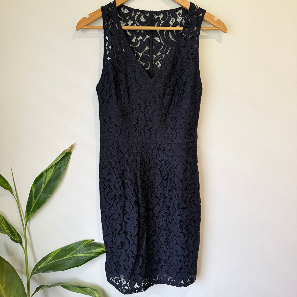 H by Harlow Navy Lace Sleeveless Dress Size 8
