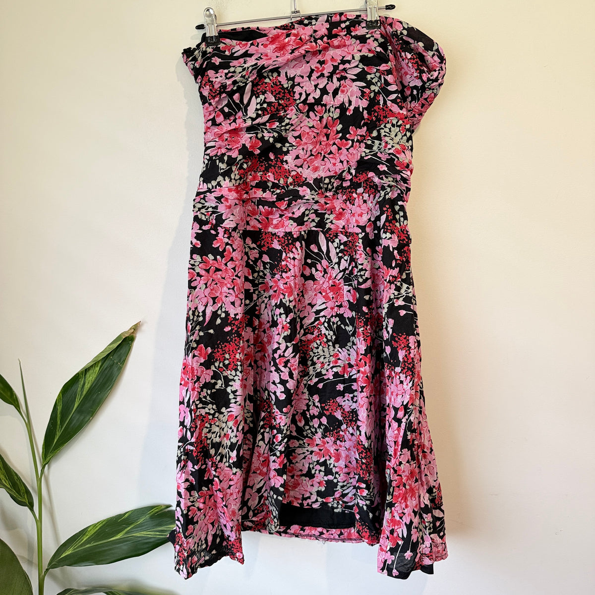 Portmans Pink and Black Floral Strapless Dress Size 16
