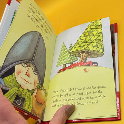 Read with me: Snow White by Nick and Claire Page