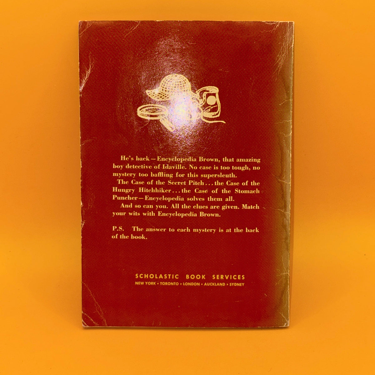 Encyclopedia Brown Strikes Again by Donald J. Sobol (1972)