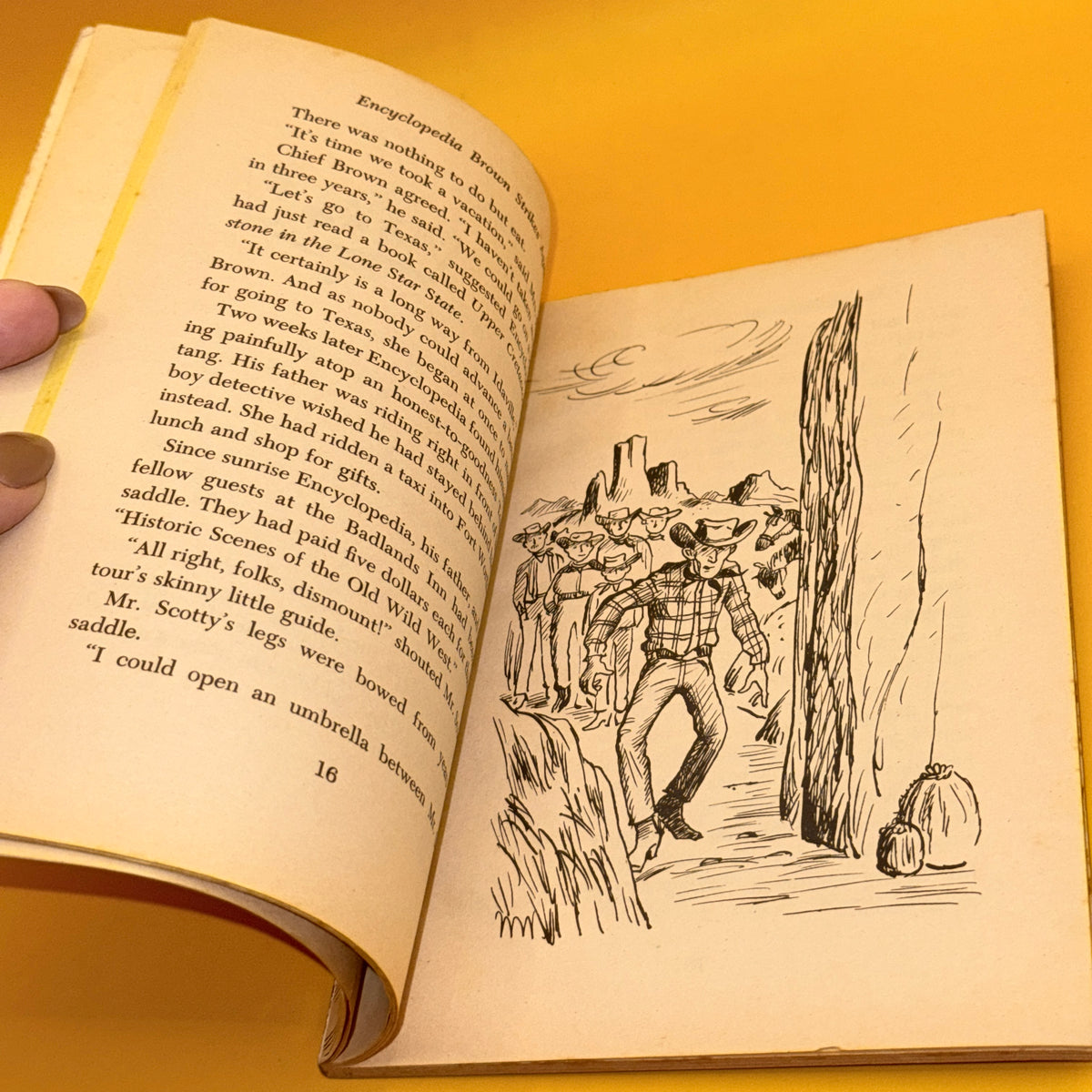 Encyclopedia Brown Strikes Again by Donald J. Sobol (1972)