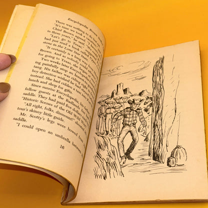 Encyclopedia Brown Strikes Again by Donald J. Sobol (1972)