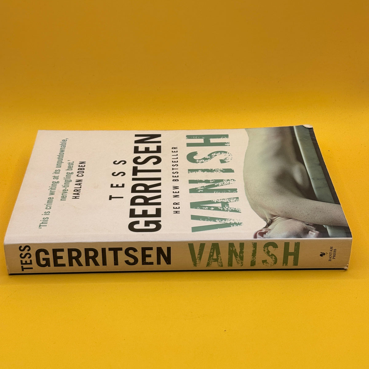 Vanish by Tess Gerritsen