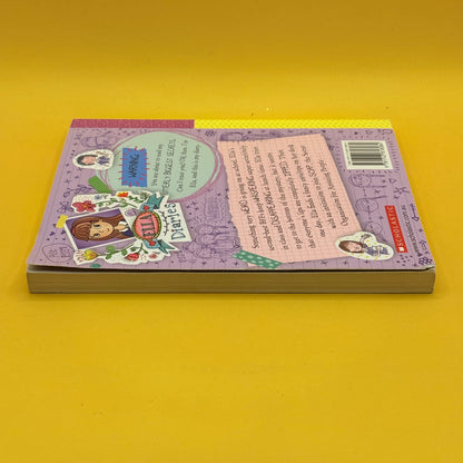 Ella Diaries: The Super Secret Club by Meredith Costain