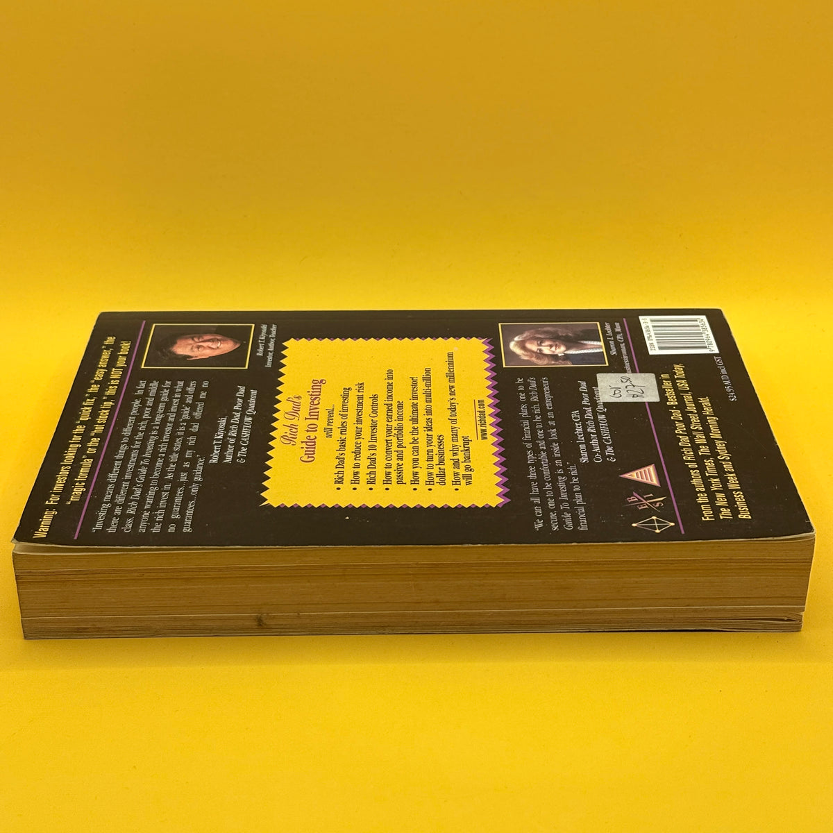 Rich Dad's Guide to Investing by Robert T. Kiyosaki and Sharon L. Lechter