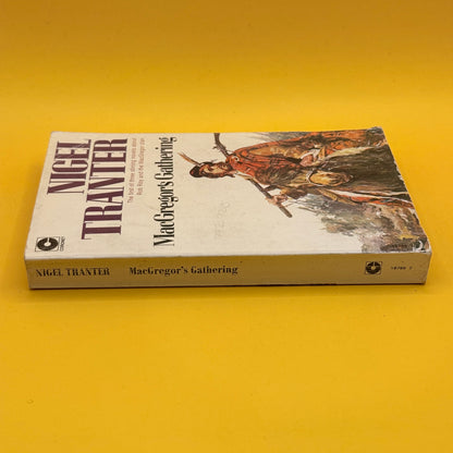 MacGregor's Gathering by Nigel Tranter (Coronet, 1974)