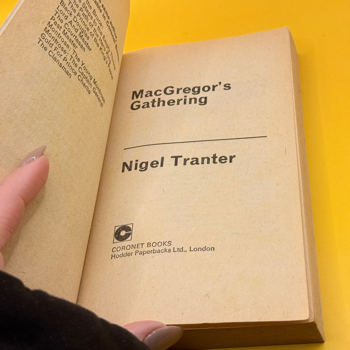 MacGregor's Gathering by Nigel Tranter (Coronet, 1974)