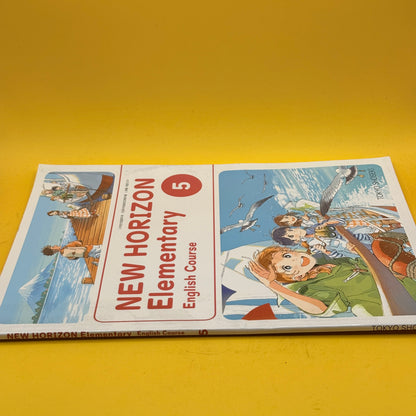 New Horizon Elementary English Course 5 by Mitsue Allen-Tamai et al.