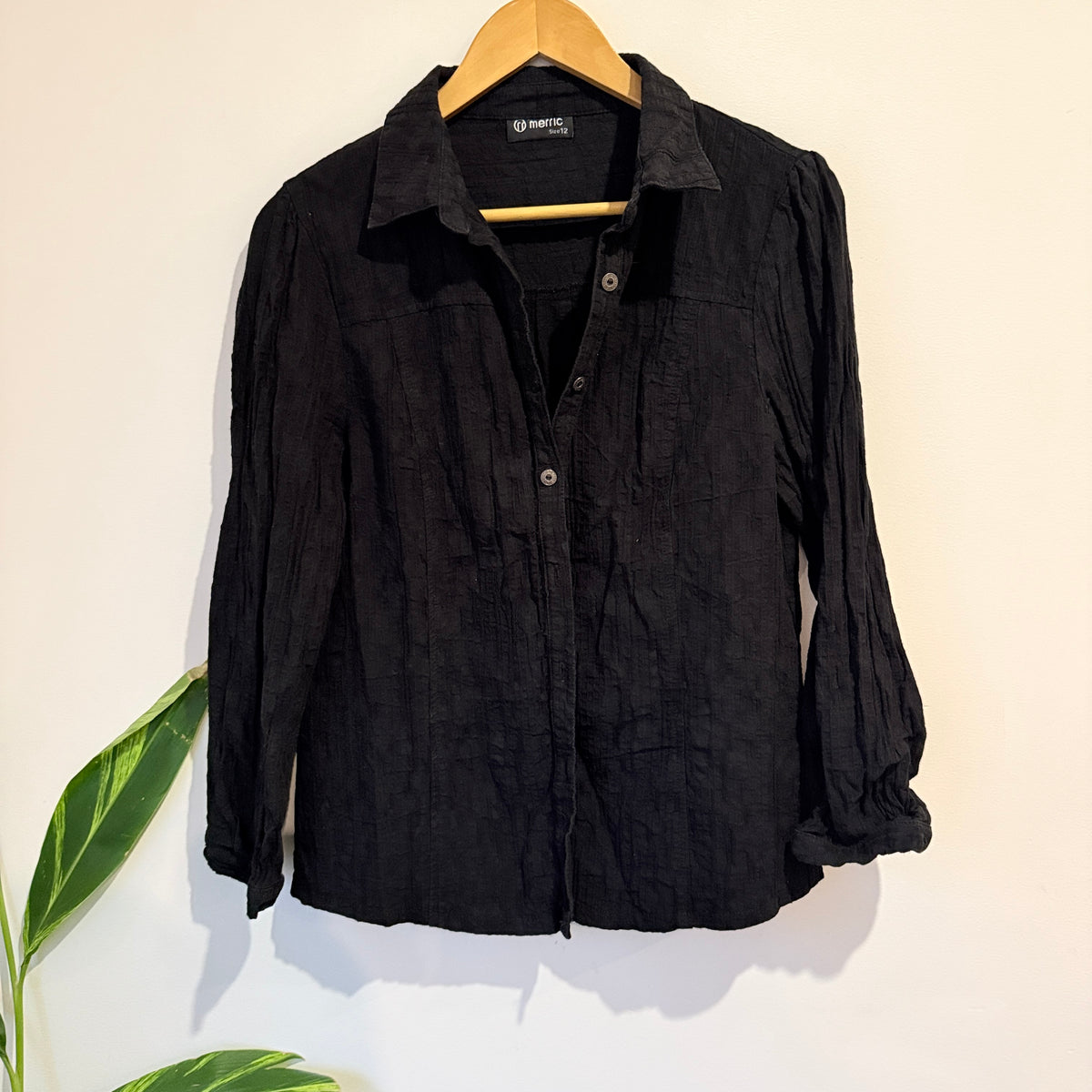 Merric Black Textured Crinkle Cotton Shirt Size 12