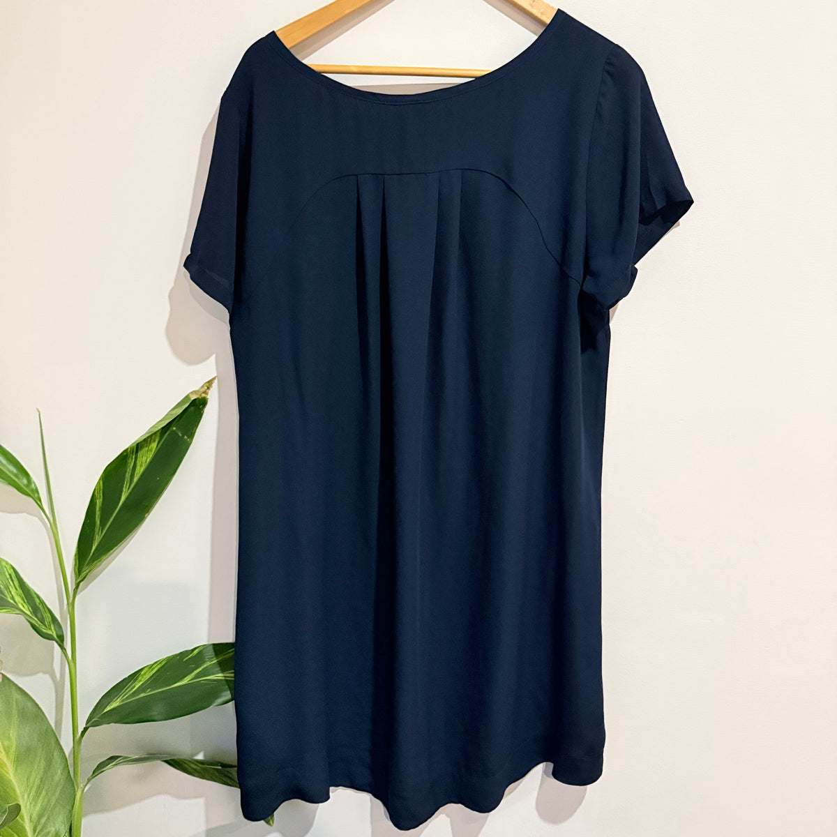 Glassons Navy Short Sleeve Longline Sheer Tunic Size 16