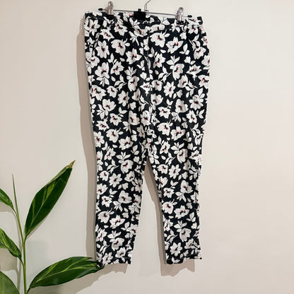 Urban Precinct Black and White Floral Print Pants Size 12