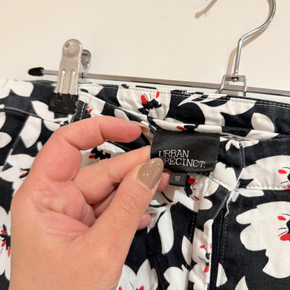 Urban Precinct Black and White Floral Print Pants Size 12