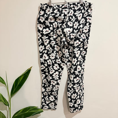 Urban Precinct Black and White Floral Print Pants Size 12