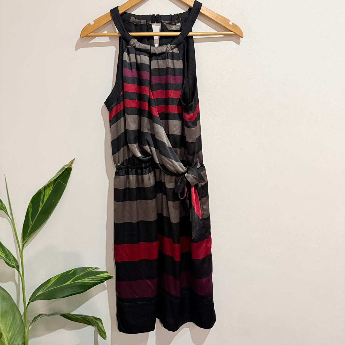 Jacqui E Striped Satin Sleeveless Dress Size 10