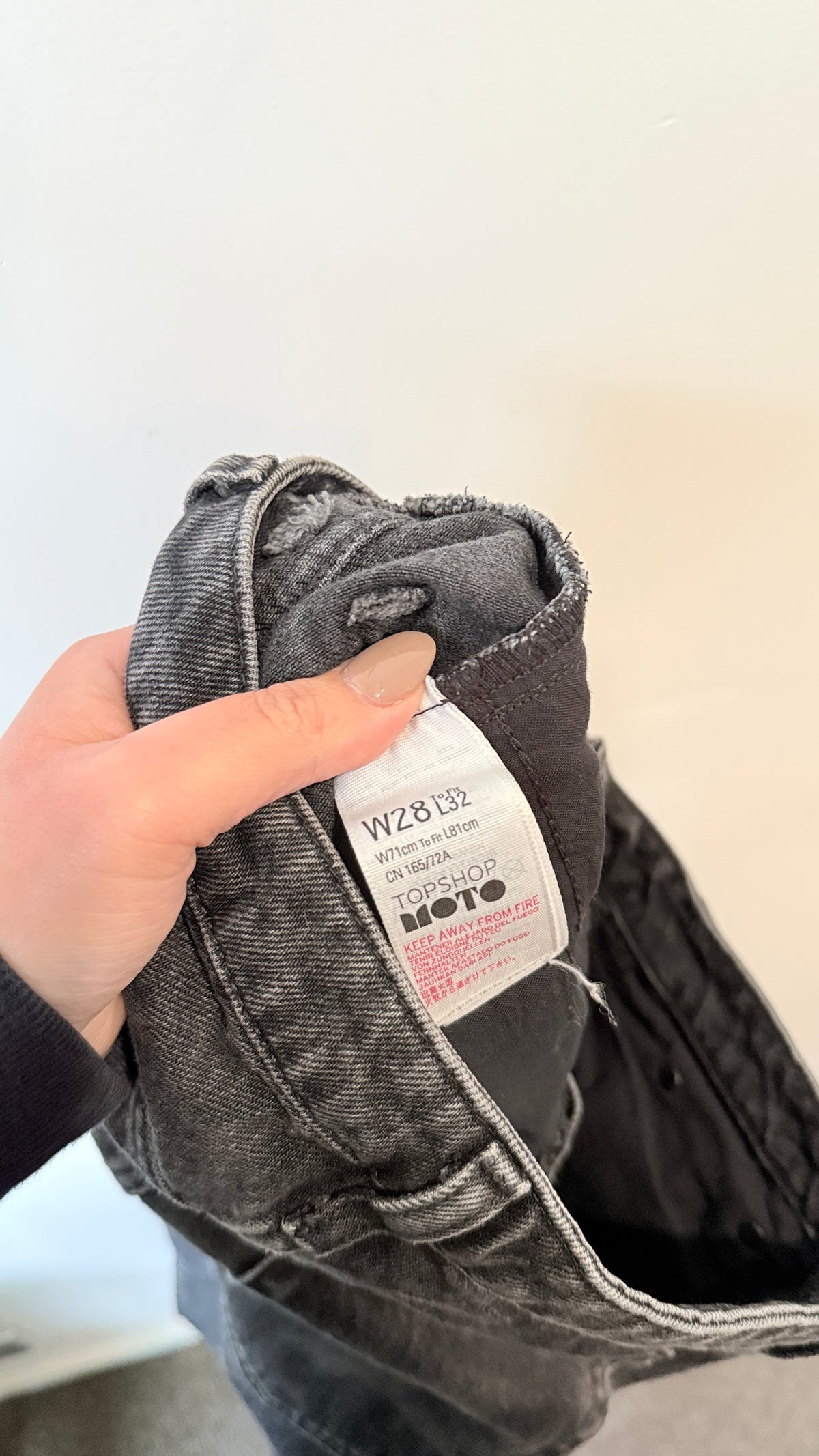 Topshop Moto Washed Black Mom Jeans Size W28 L30