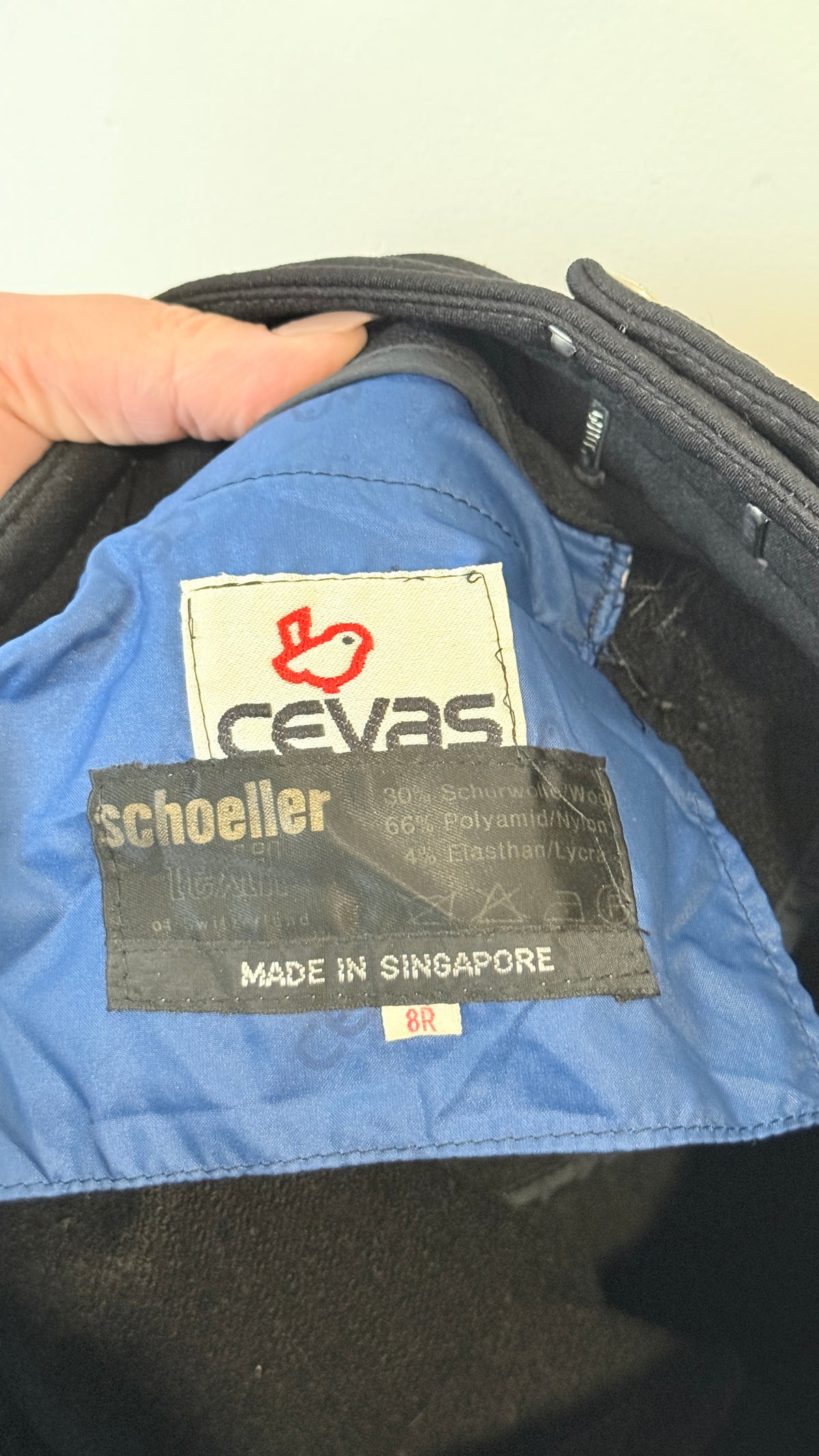 Cevas Black and Grey Quilted Ski Pants - Size 8R