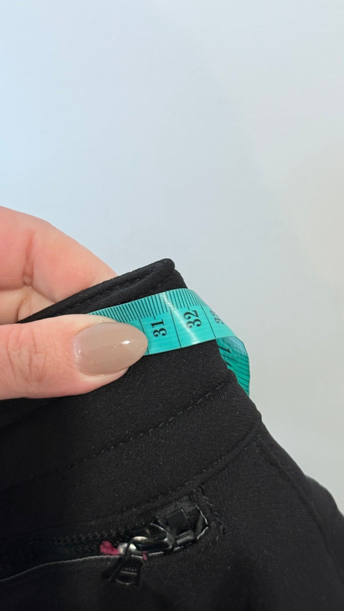 Cevas Black and Grey Quilted Ski Pants - Size 8R