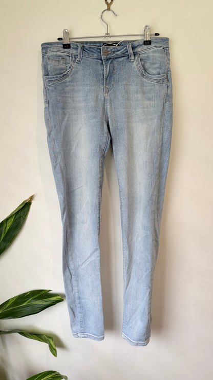 HoneyDenim Light Wash Skinny Jeans Size 10