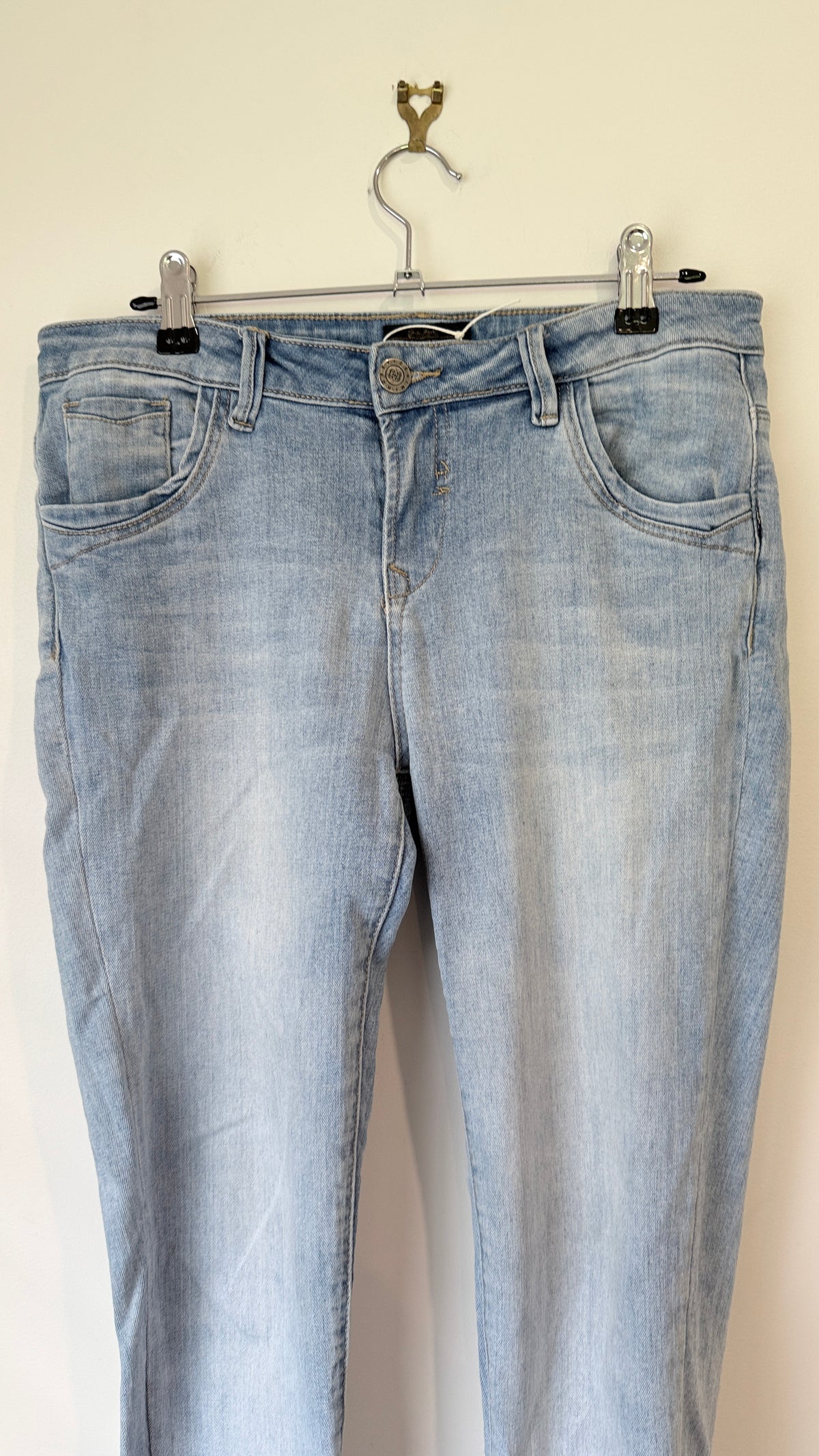 HoneyDenim Light Wash Skinny Jeans Size 10