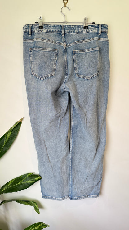 Urban Jeans Co Light Wash Wide Leg Jeans Size 12