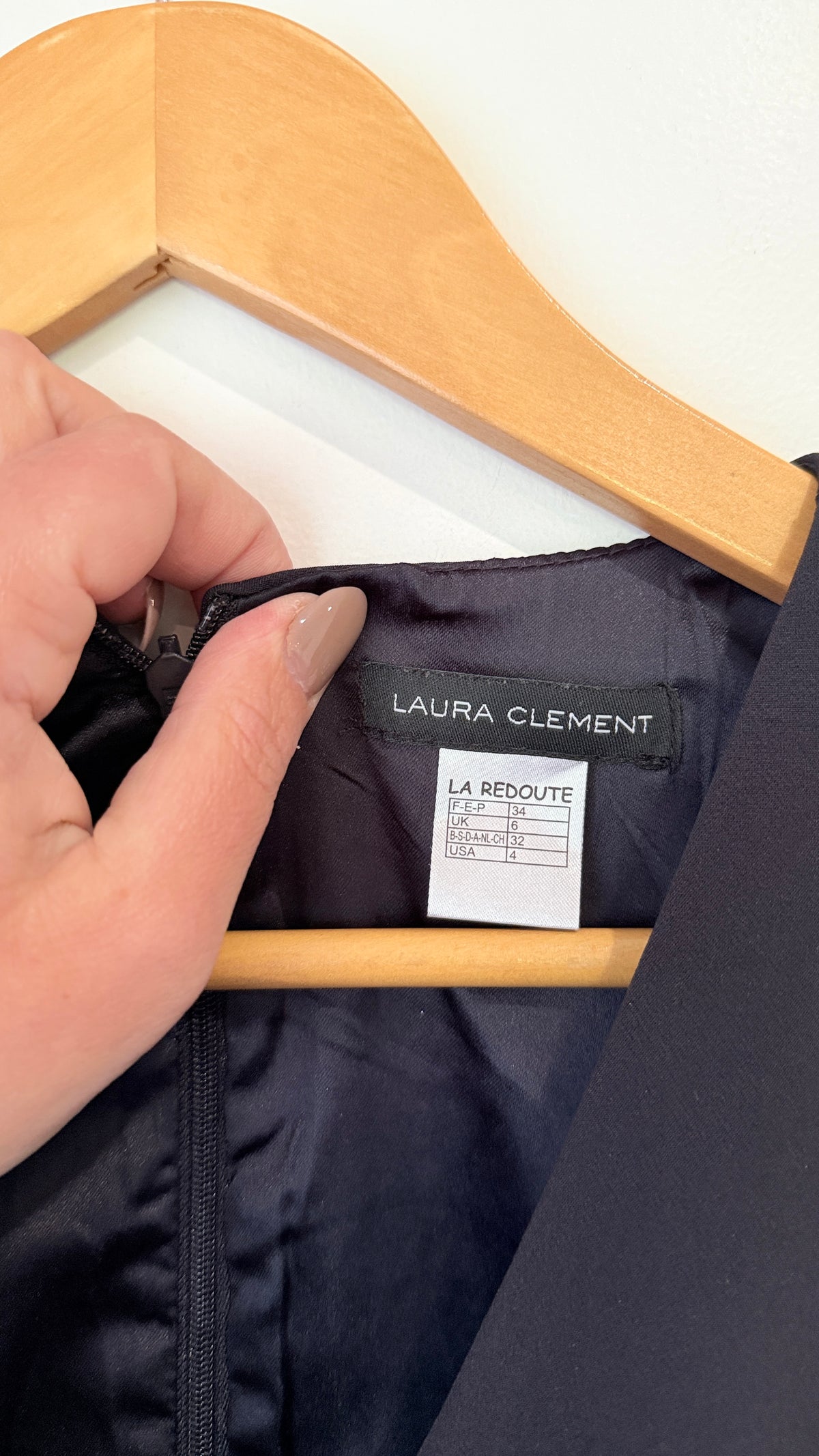 Laura Clement Navy Sleeveless Shift Dress Size 6