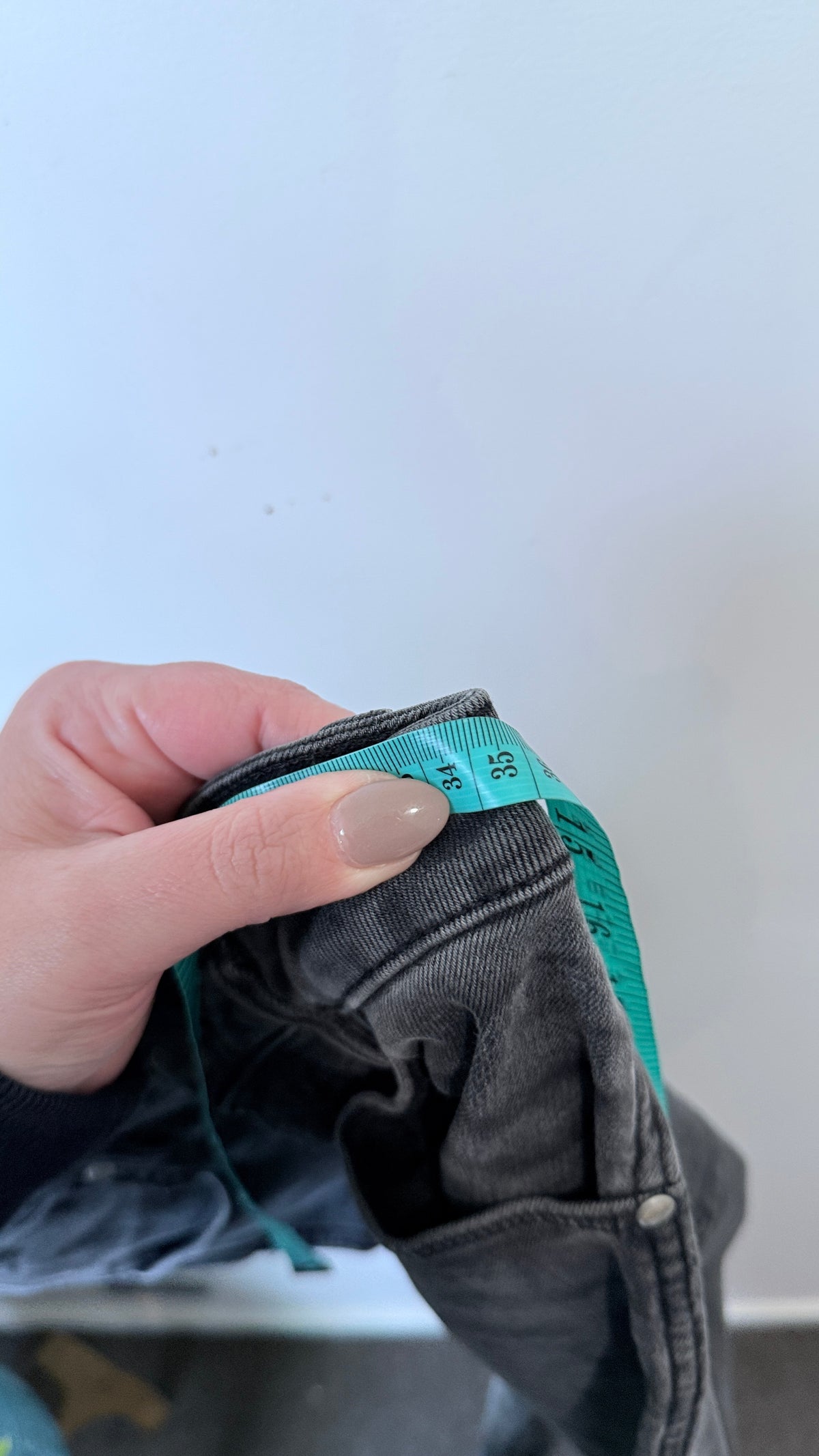 Wrangler Washed Black Distressed Skinny Jeans Size 9