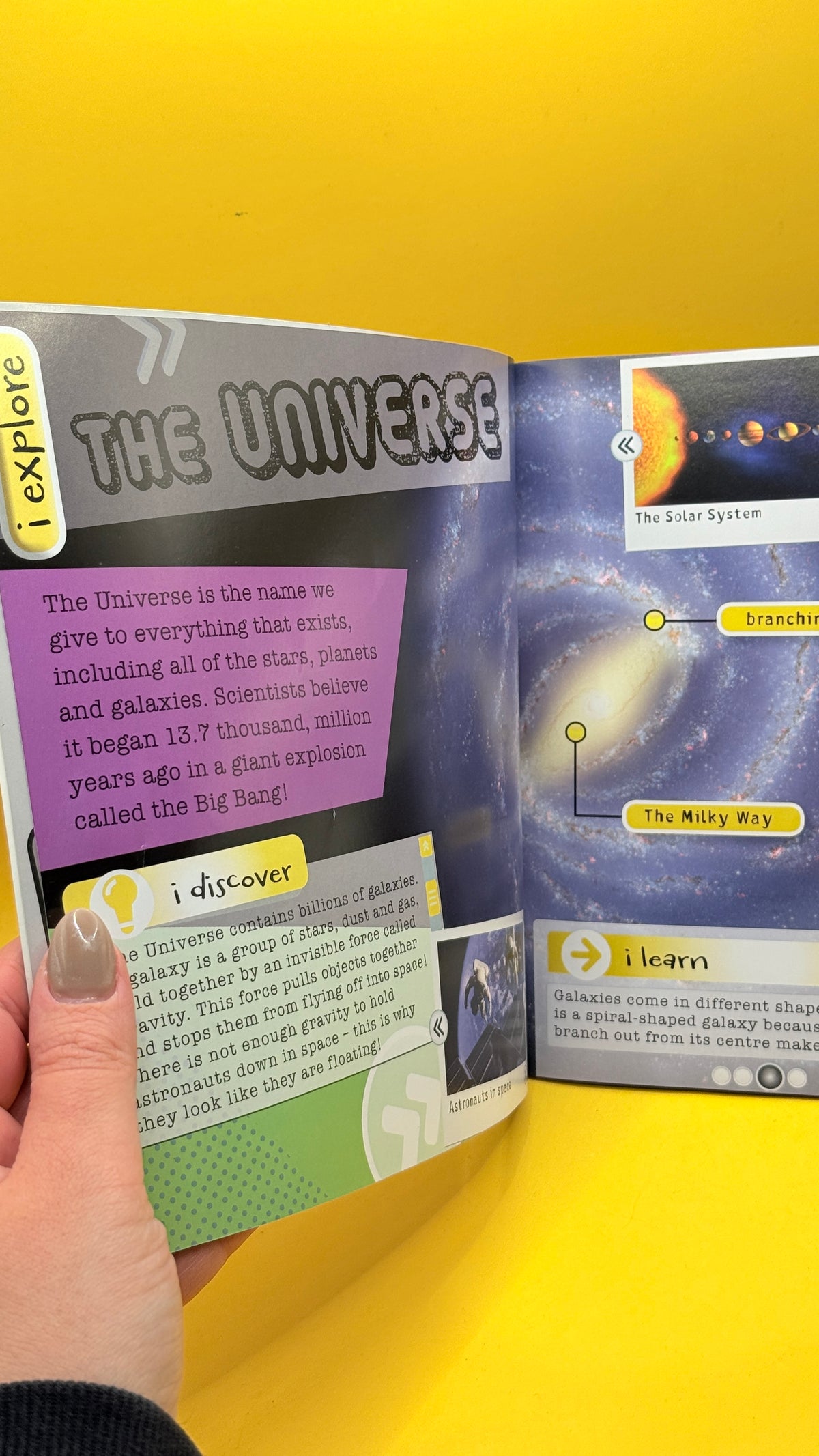 I Explore: The Extraordinary Truth About Space by Hayley Down