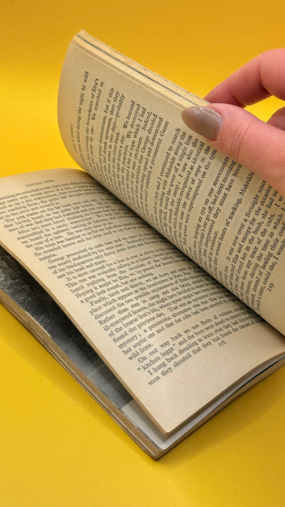 Living Free by Joy Adamson (1967)